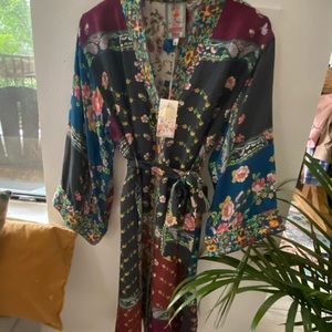 RARE JOHHNY WAS REVERSIBLE KIMONO DRESS EMBROIDER